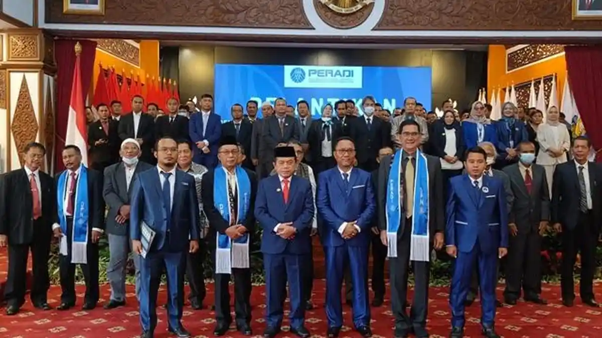 Profesi Advokat di PERADI KALTENG